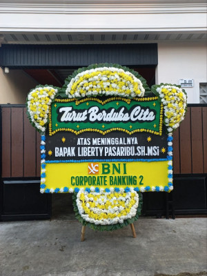Papan Bunga Duka di Hukurila